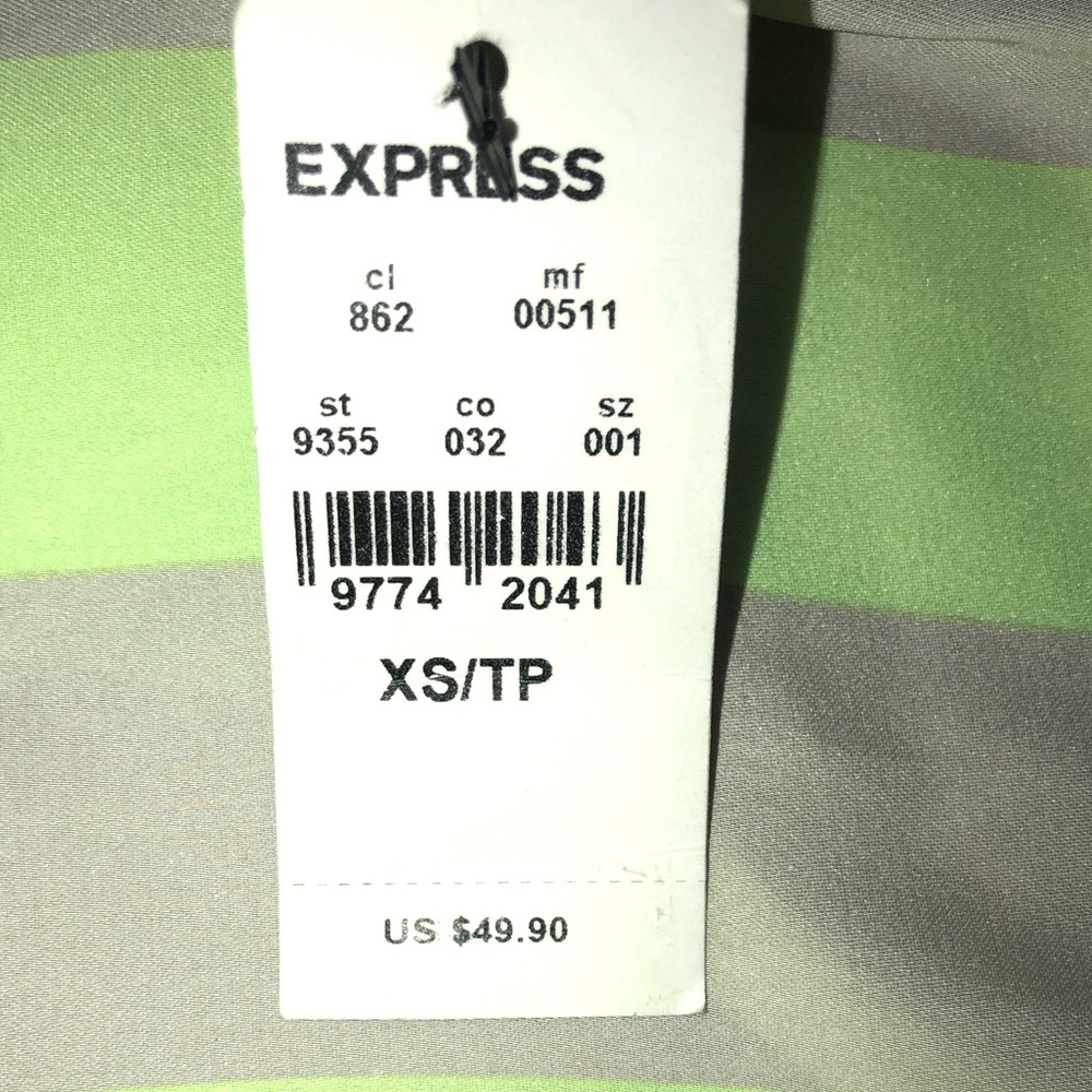 Express Blouse - Picture 3 of 3